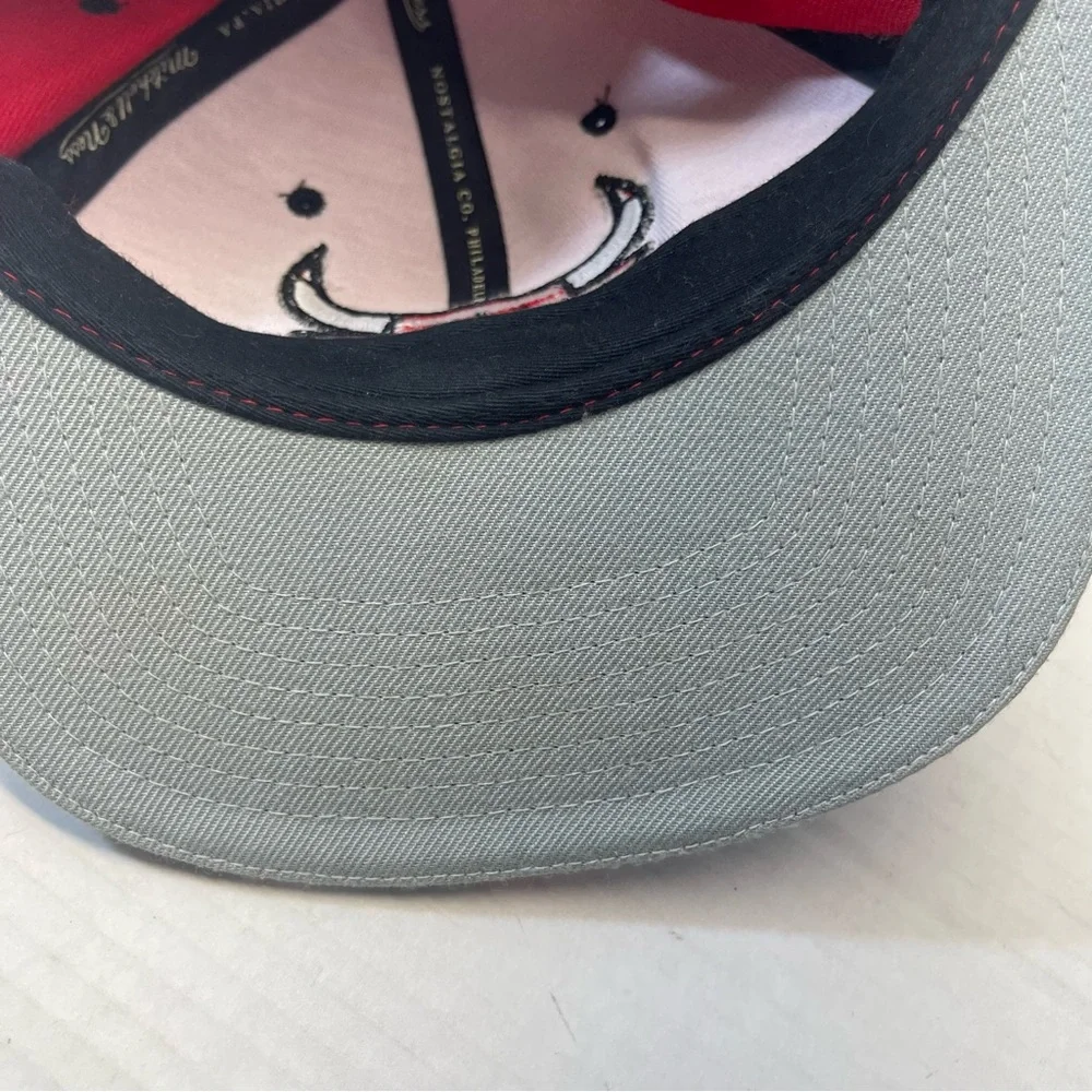 Mitchell & Ness Chicago Bulls NBA Adjustable Hat Red Gray One Size